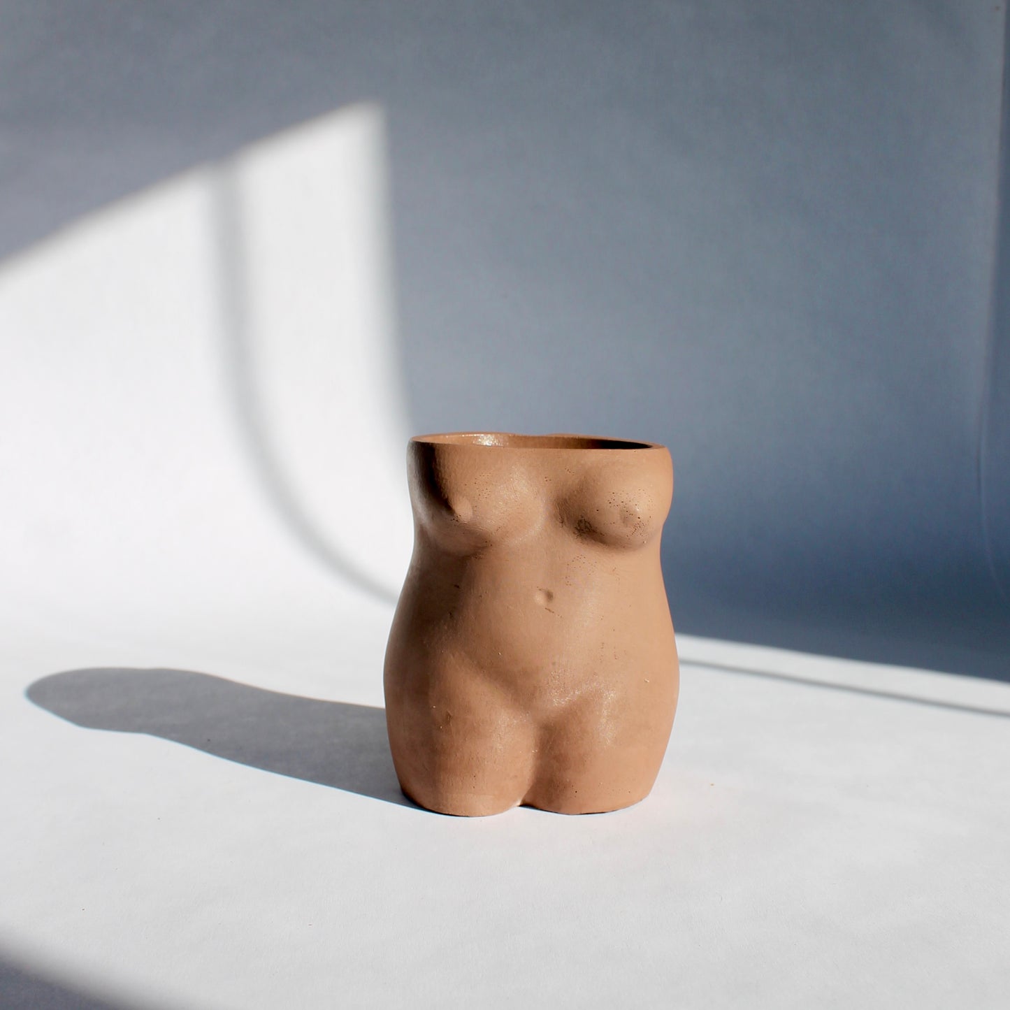 Olivia Vase