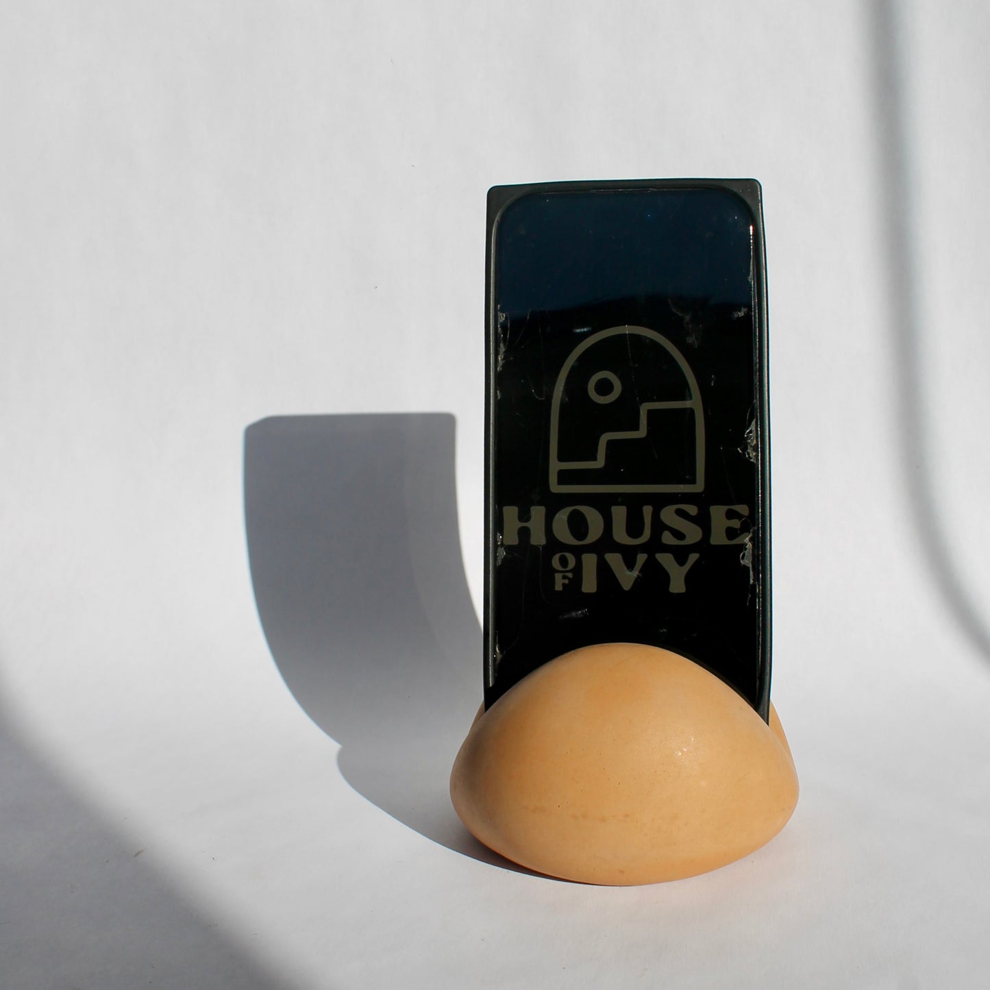 Bao Bun Phone Holder