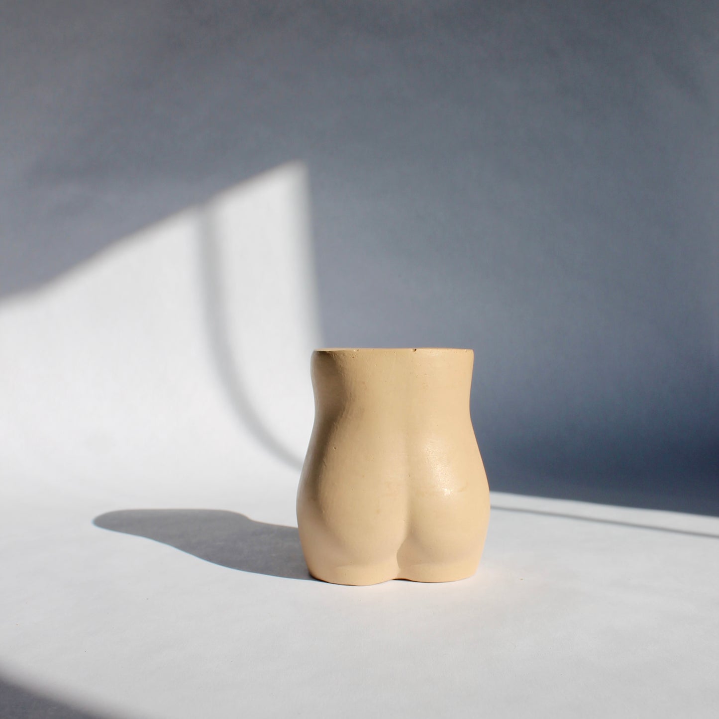 Olivia Vase