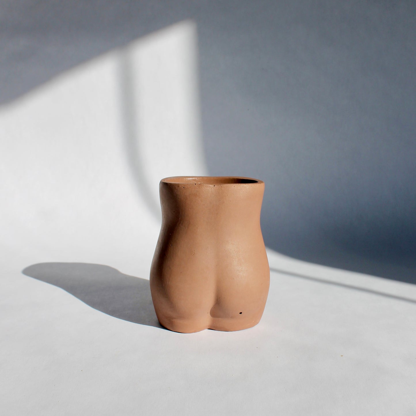 Olivia Vase