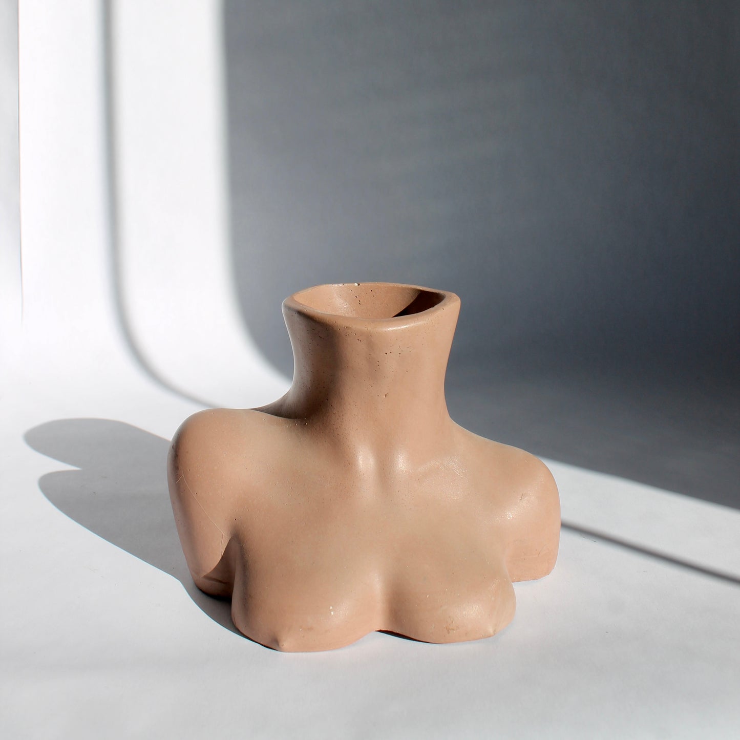 Vivian Vase