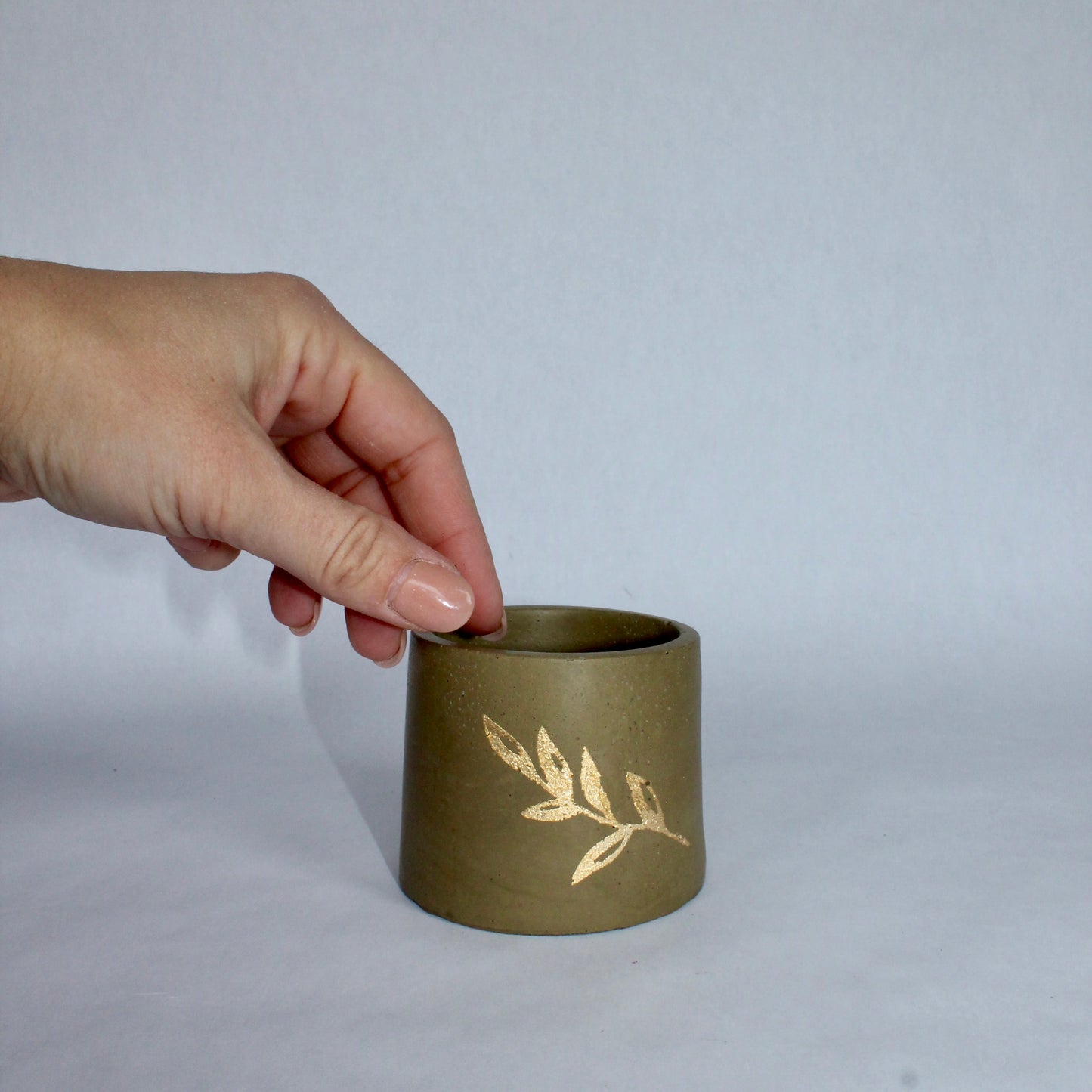 Warehouse Sale Cargo Gold Plant Pot