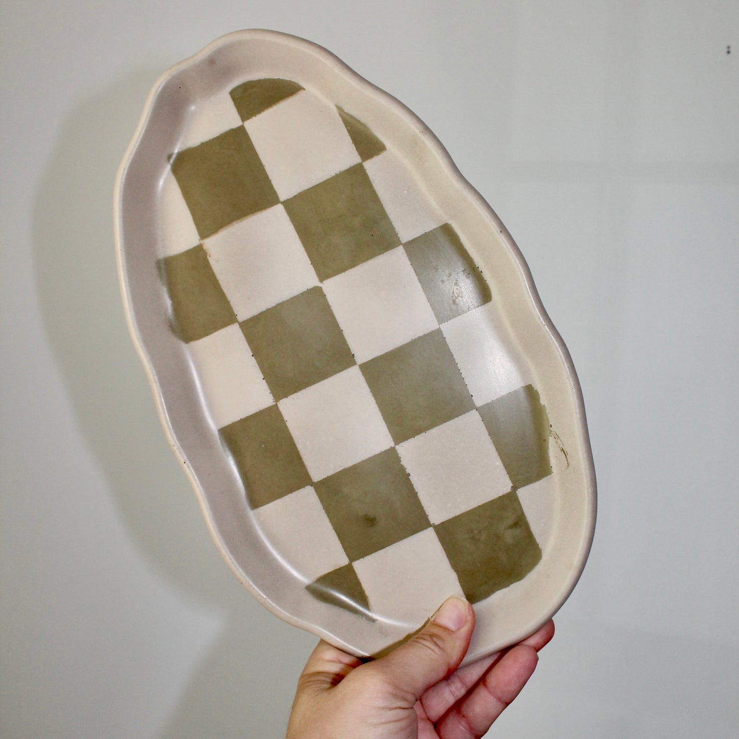 Checkered Oyster Tray