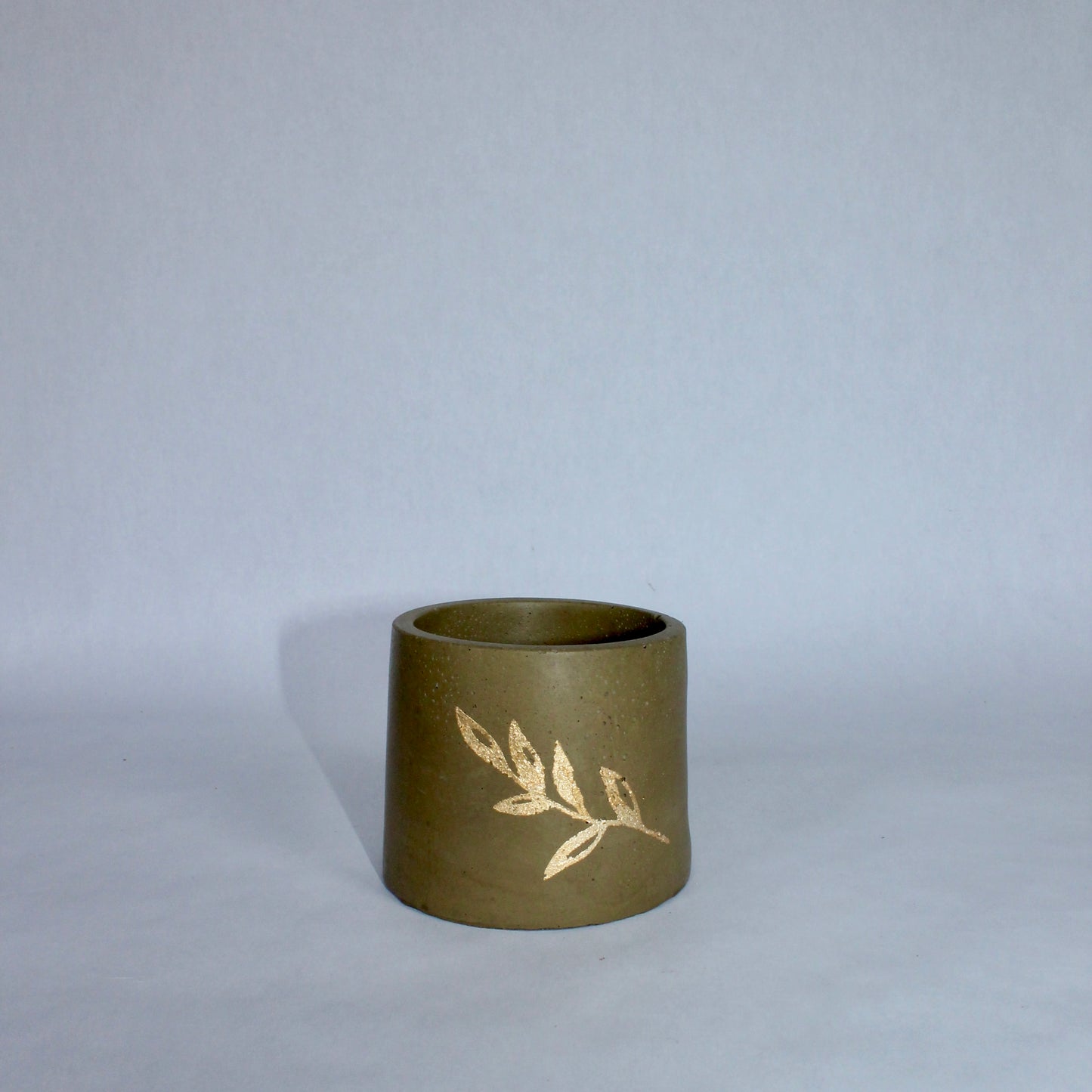 Warehouse Sale Cargo Gold Plant Pot