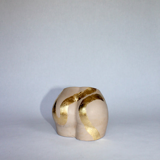 Perfectly Imperfect Booty Vase 004
