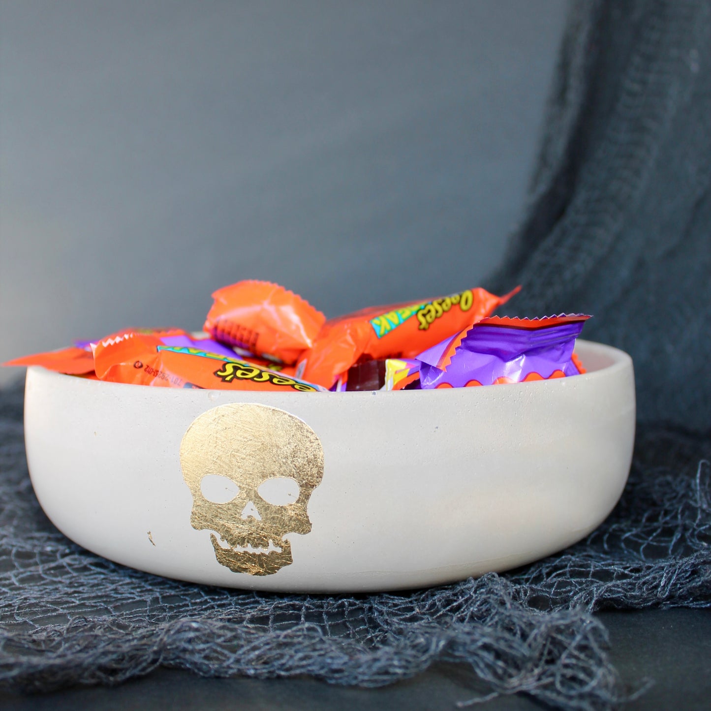 Skull Maggie Bowl